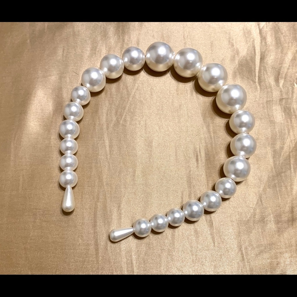 Pearl Head Band